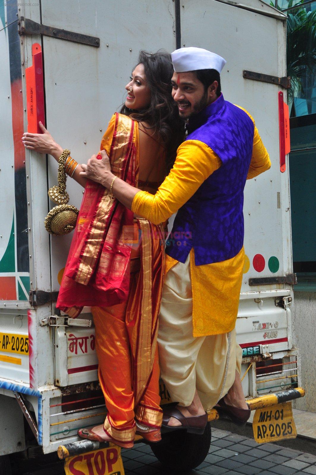 Shreyas Talpade and Manjari Fadnis during the trailer launch of film Wah Taj in Mumbai on 7th Sept 2016
