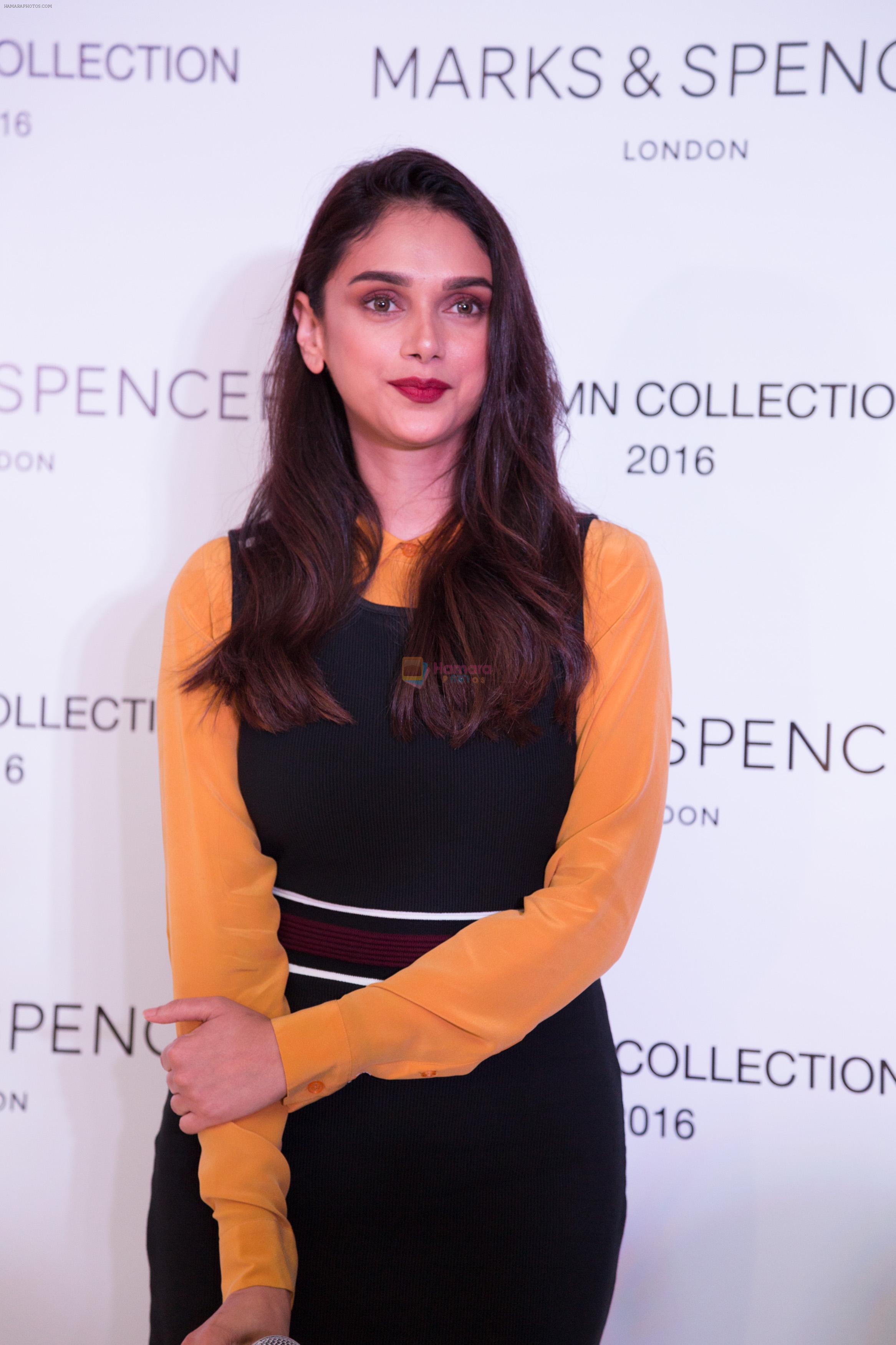 Aditi Rao Hydari at at the Autumn 16 Launch at DLF Mall of India