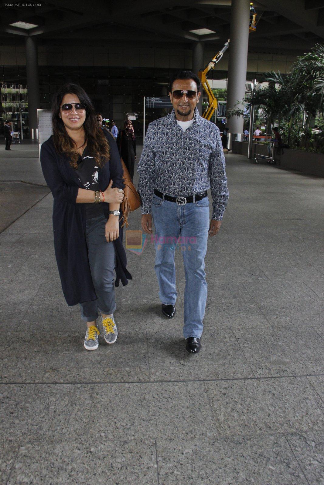 Gulshan Grover snapped at airport on 8th Sept 2016