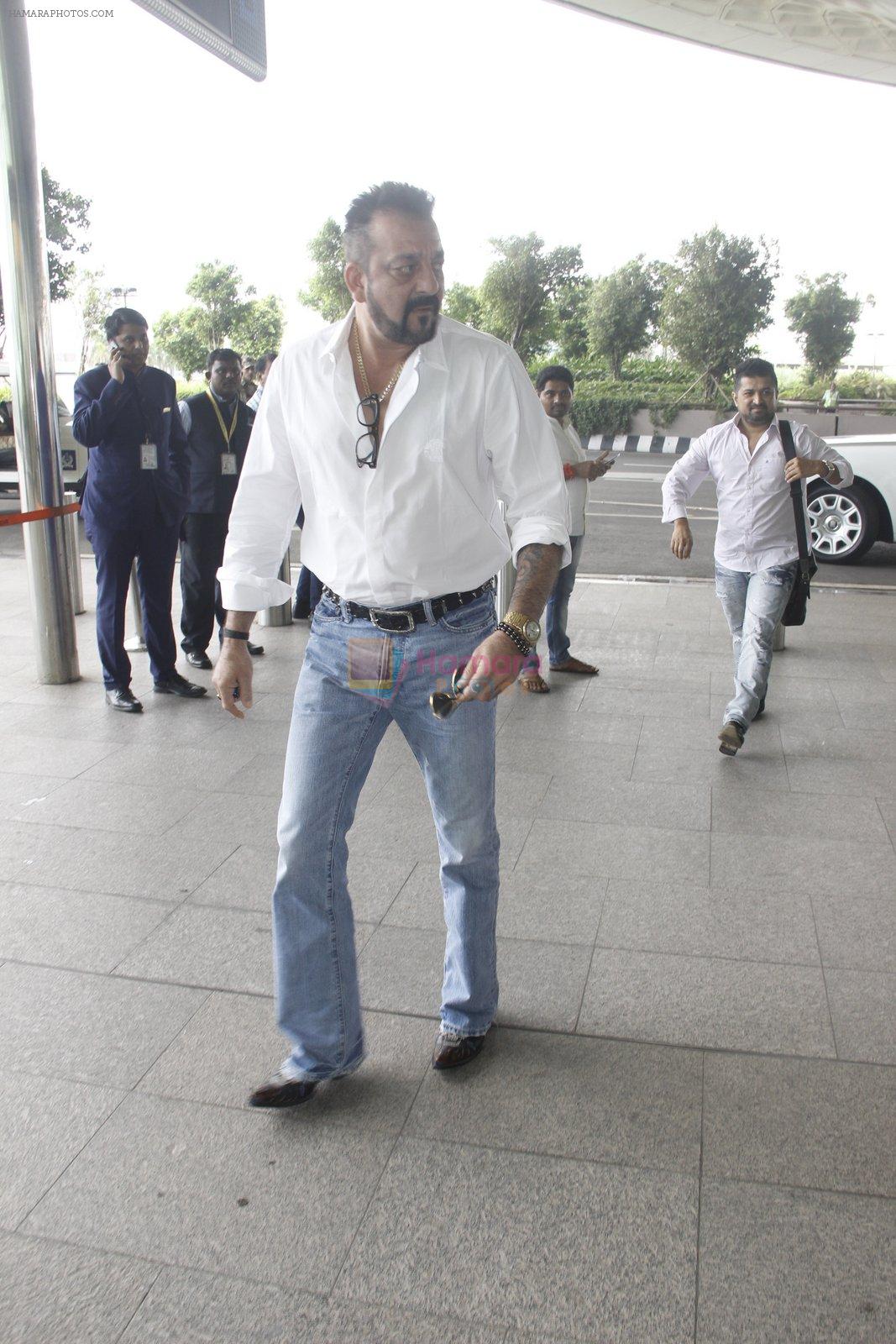 Sanjay Dutt snapped at airport on 12th Sept 2016
