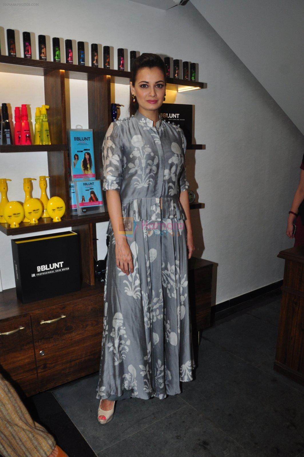 Dia Mirza launches Bblunt in Malad on 14th Sept 2016