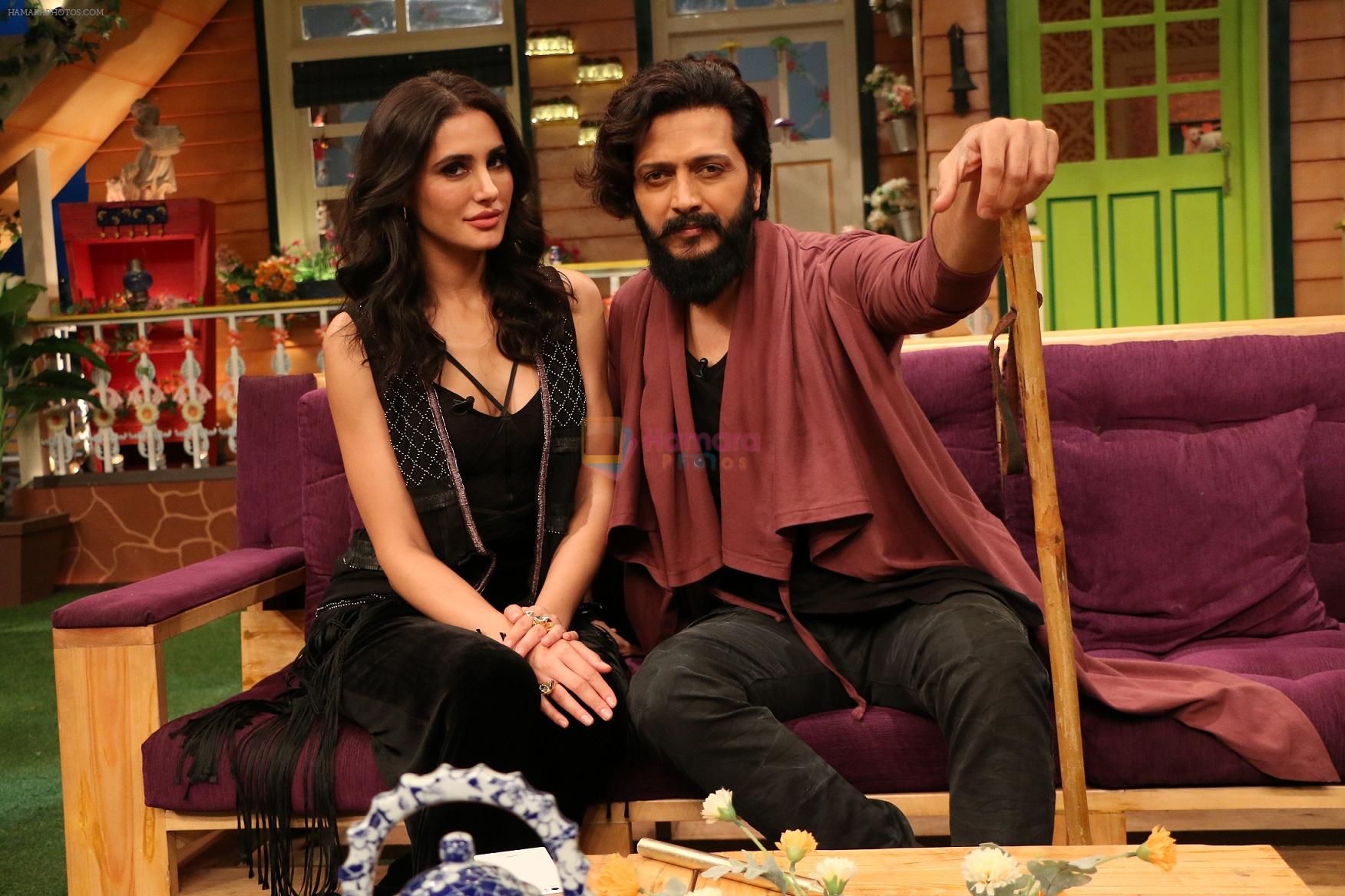 Riteish Deshmukh, Nargis Fakhri on the sets of The Kapil Sharma Show on 15th Sept 2016