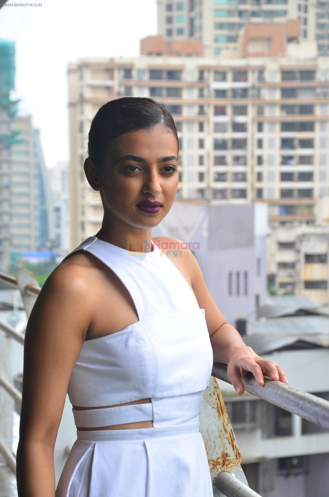 Radhika Apte at Parched Photoshoot on 17th Sept 2016
