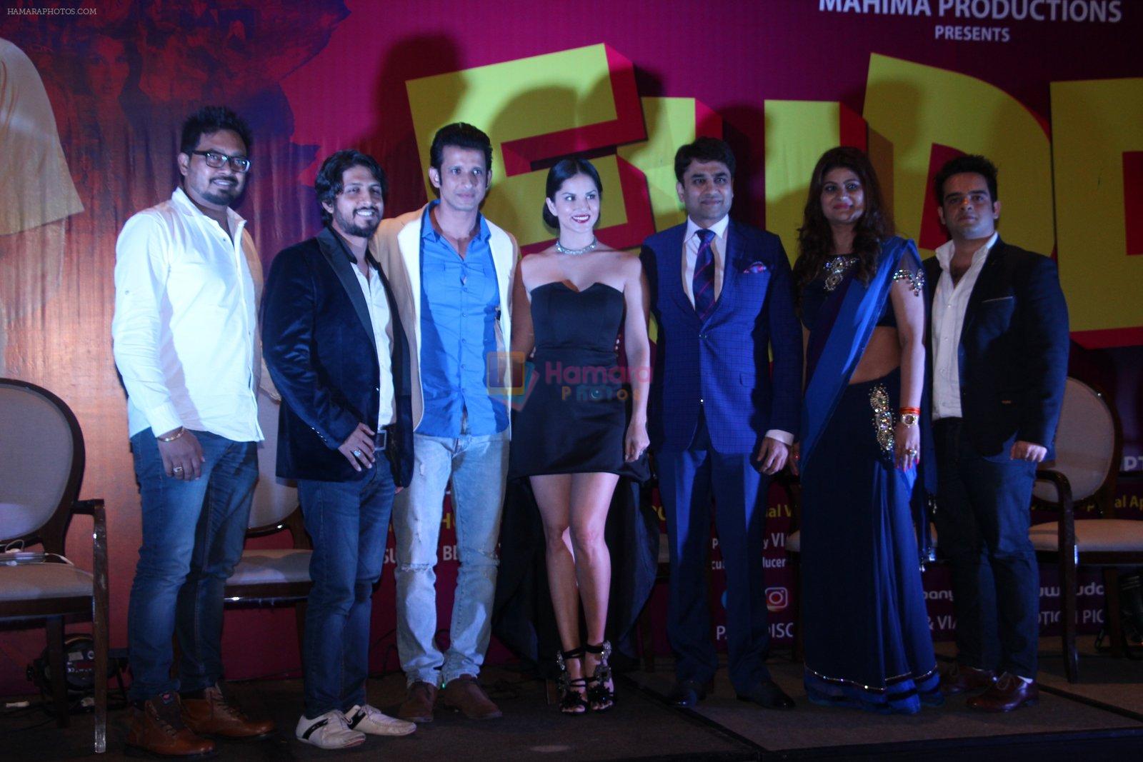 Sunny Leone, Sharman Joshi, Pawan Kumar Sharma, Gandharv Sachdev, Pradeep Gupta and Ma at the launch of film Fuddu song, Tu Zaroorat Nahi Tu Zaroori Hai on 20th Sept 2016