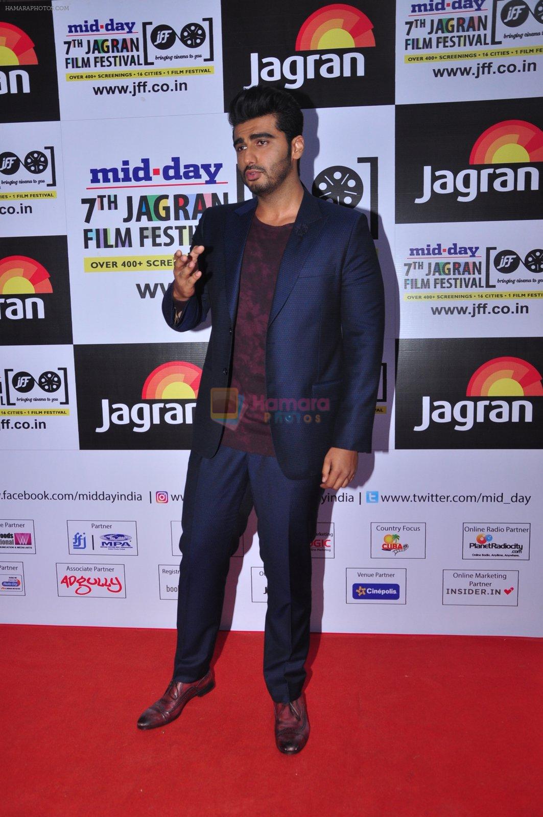 Arjun Kapoor at the Jagran Festival's inaugural night on 26th Sept 2016