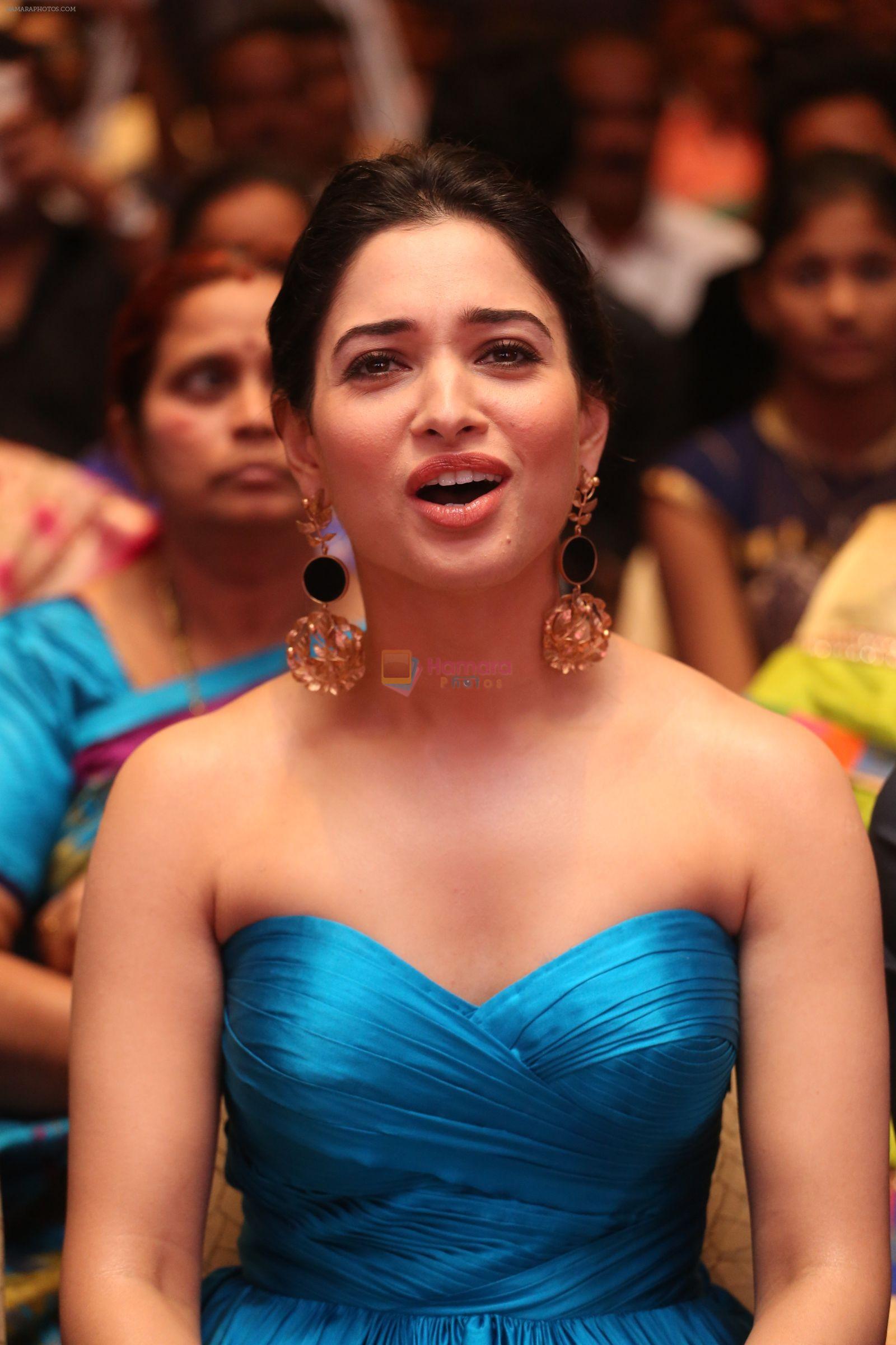 Tamannaah Bhatia / Tamanna Bhatia - Bollywood Photos