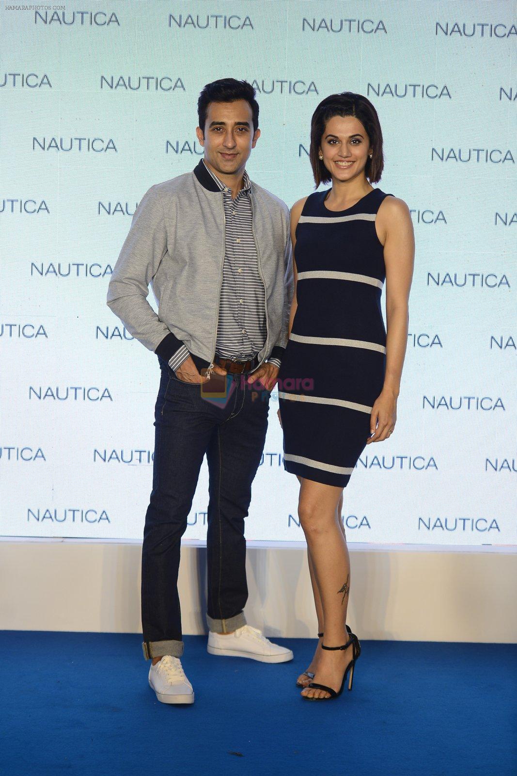 Taapsee pannu and rahul khanna at nautica event on 28th Sept 2016