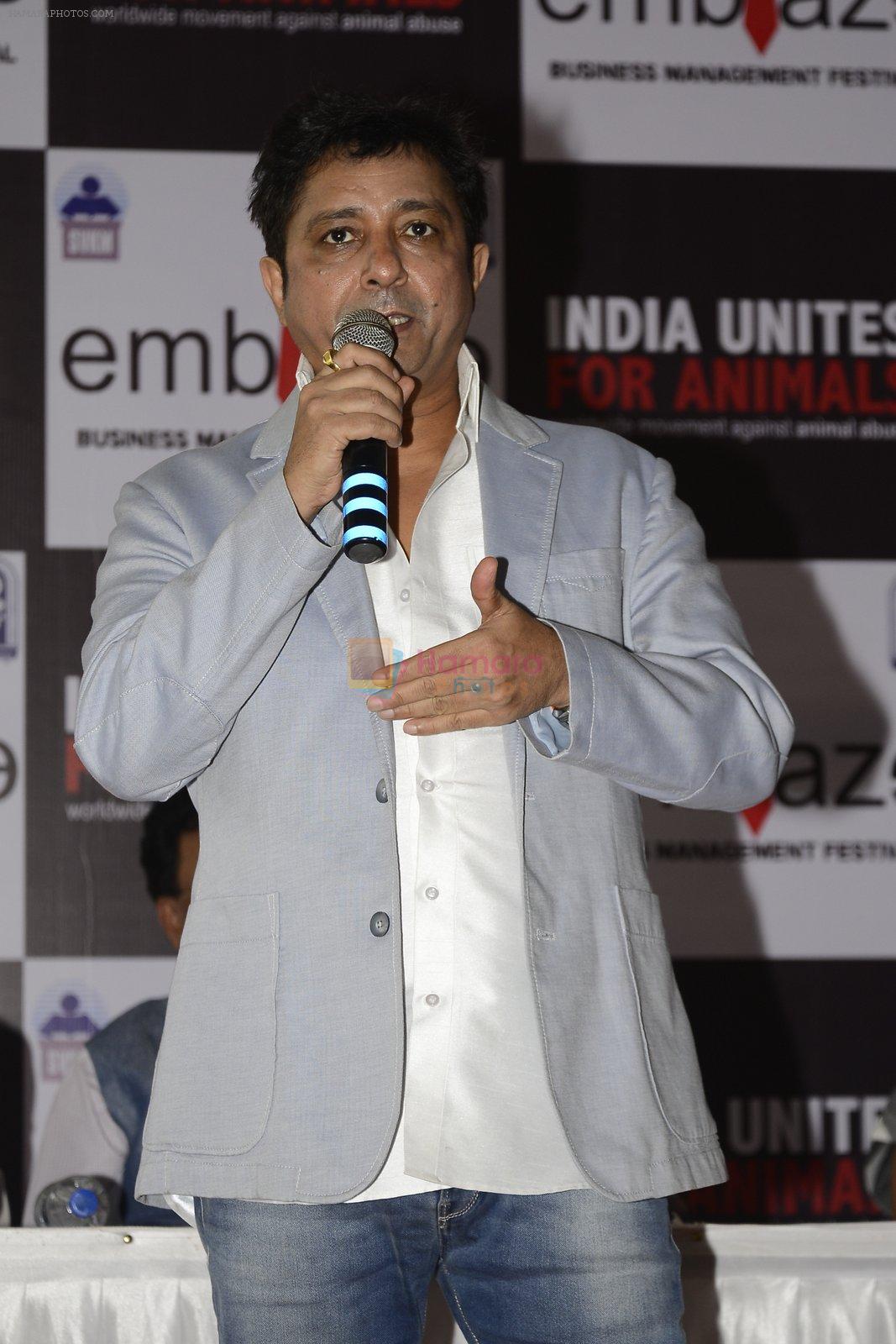Sukhwinder Singh at India Unites for Animals Event in Mithibai college on 29th Sept 2016