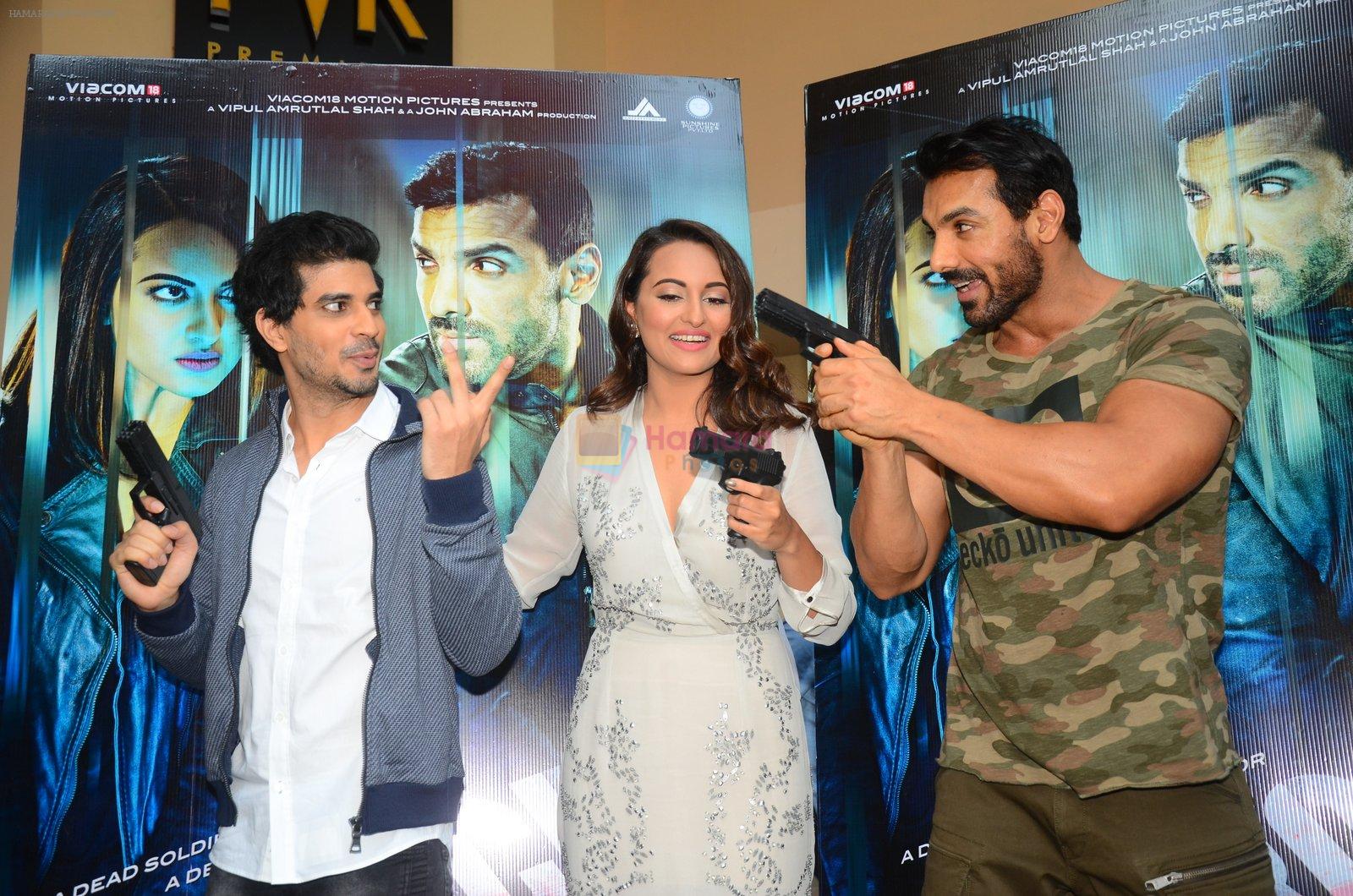 John Abraham, Sonakshi Sinha, Tahir Bhasin at Force 2 trailer launch in Mumbai on 29th Sept 2016