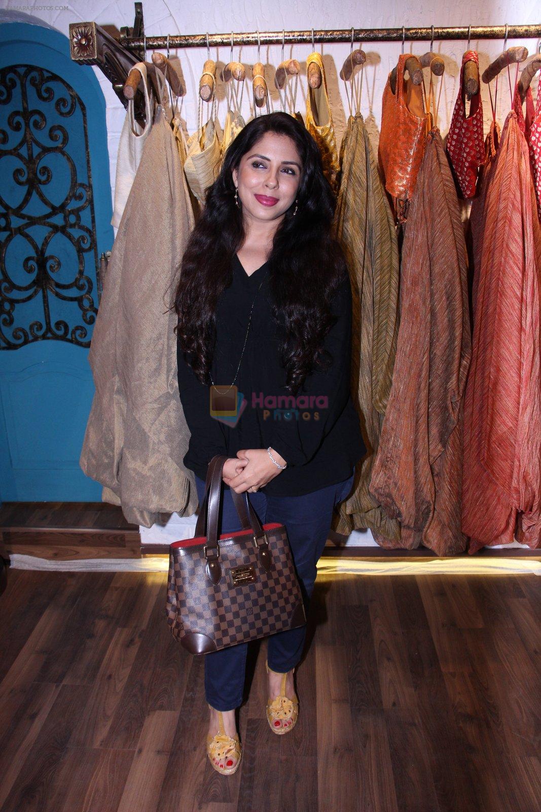 at Bhumika and Jyoti fashion preview on 1st Oct 2016