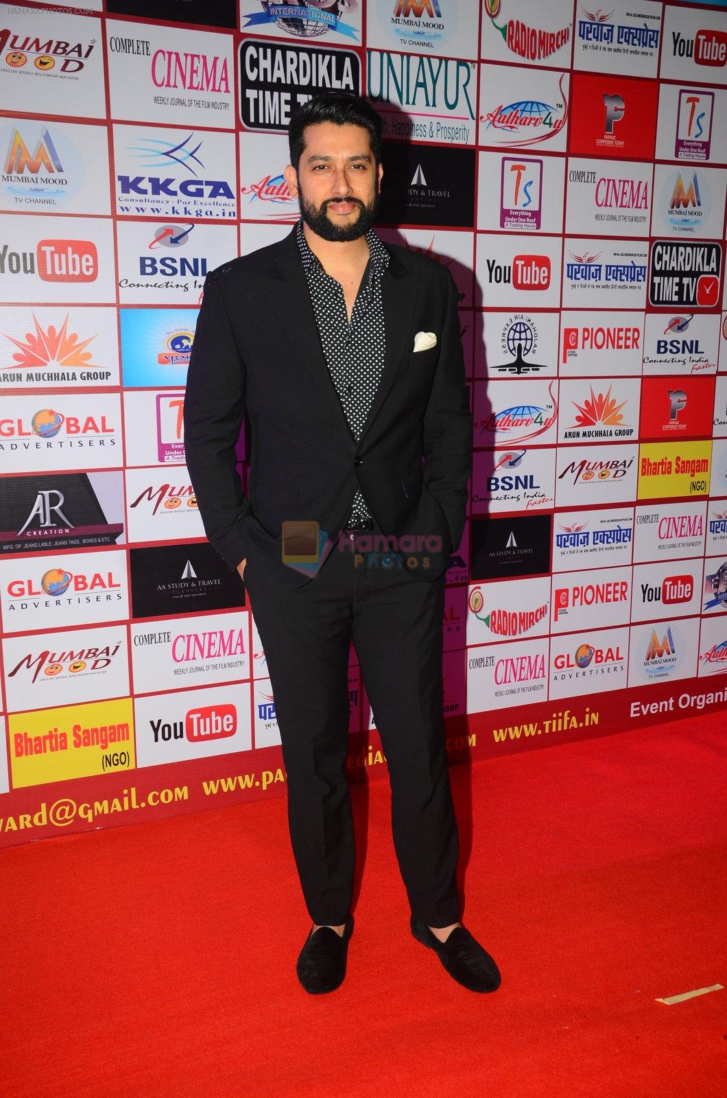 Aftab Shivdasani at TIIFA Awards on 1st Oct 2016
