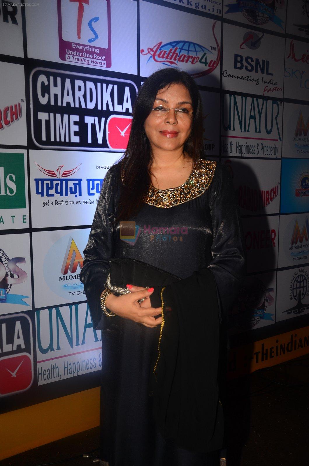 Zeenat Aman at TIIFA Awards on 1st Oct 2016