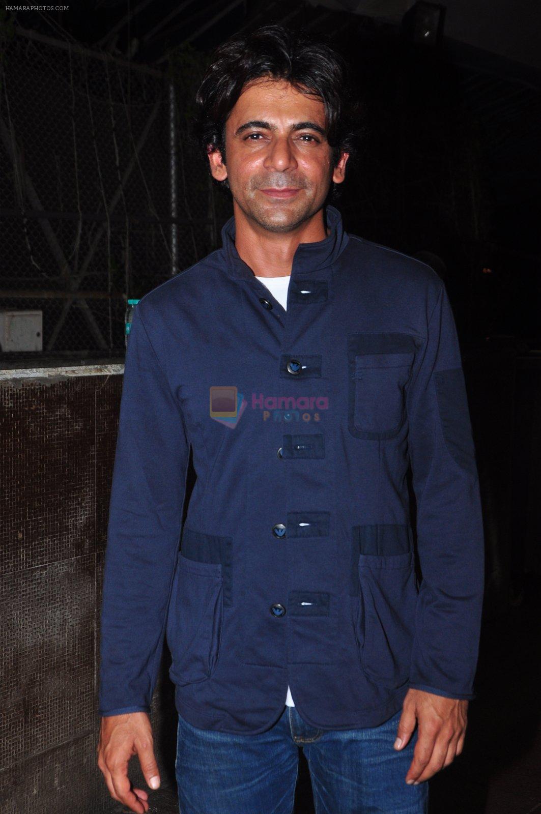 Sunil Grover at Kashmira Shah's bash for film Come back to me on 5th Oct 2016