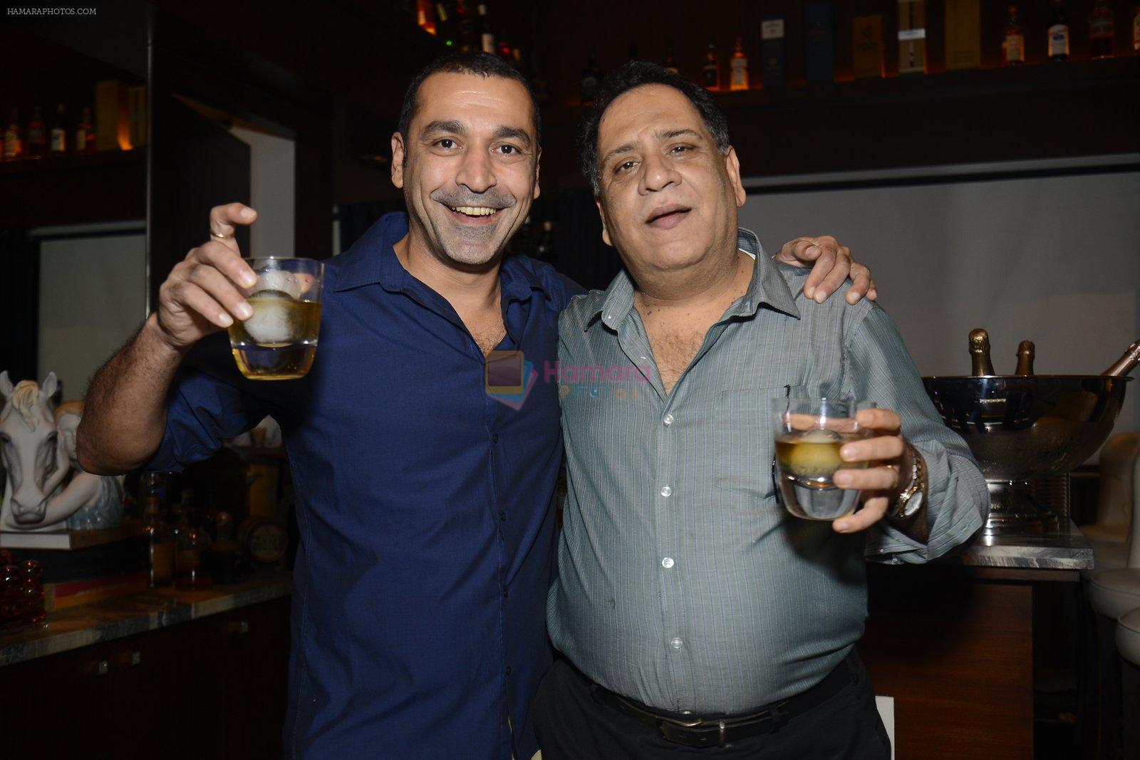 at Jimmy Mistry celebrates with 35 most influential Parsi Men and success of Gurkha cigar on 4th Oct 2016