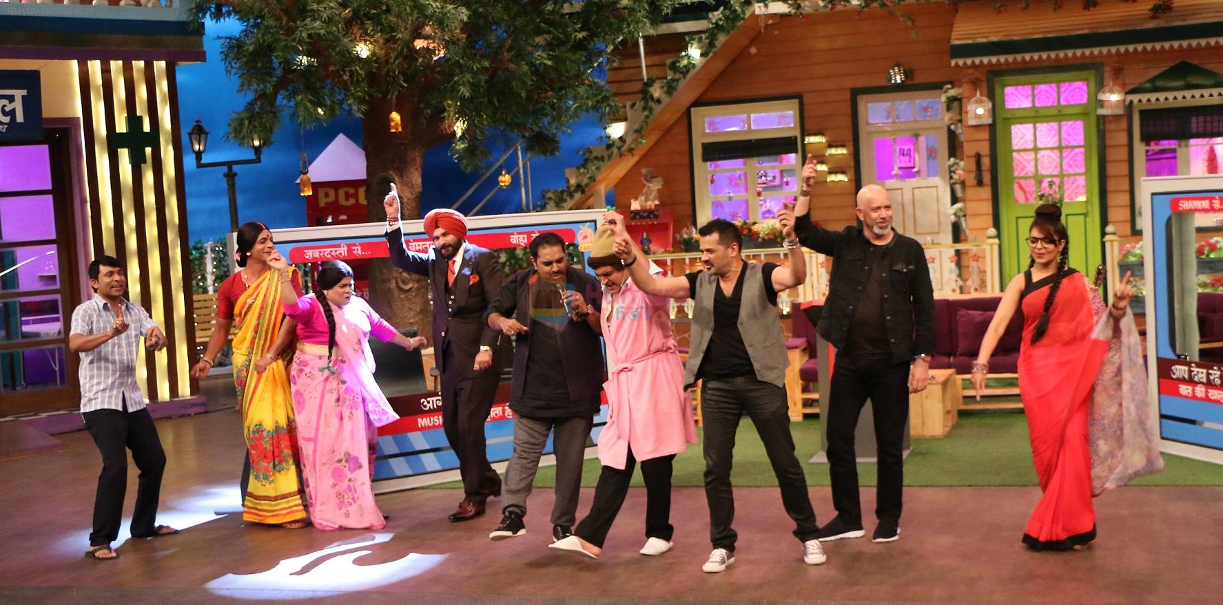 Shankar Ehsaan Loy on the sets of The Kapil Sharma Show on 5th Oct 2016