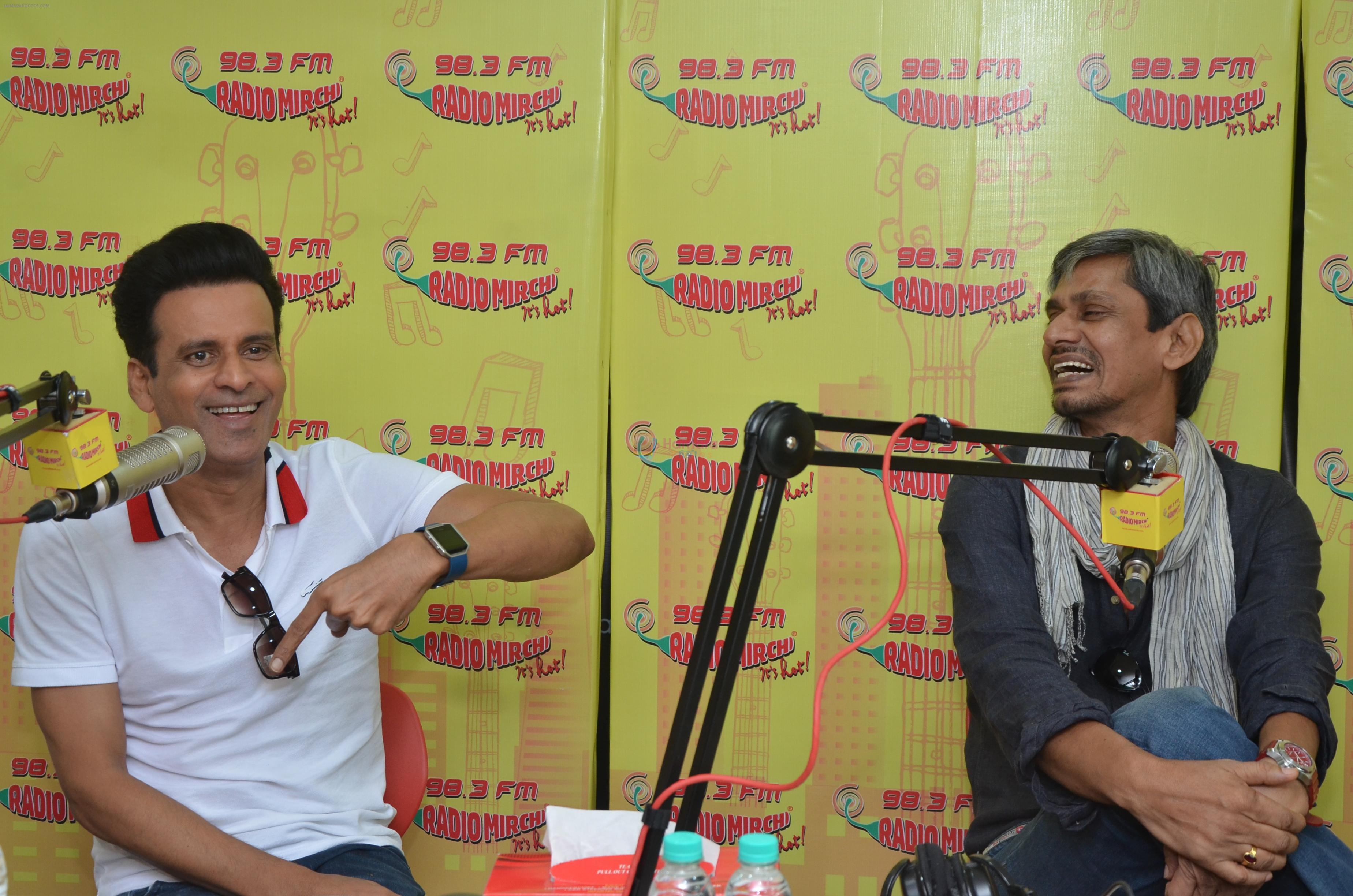 Manoj Bajpayee and Vijay Raaz at Radio Mirchi studio to promote Saat Uchakey on 13th Oct 2016