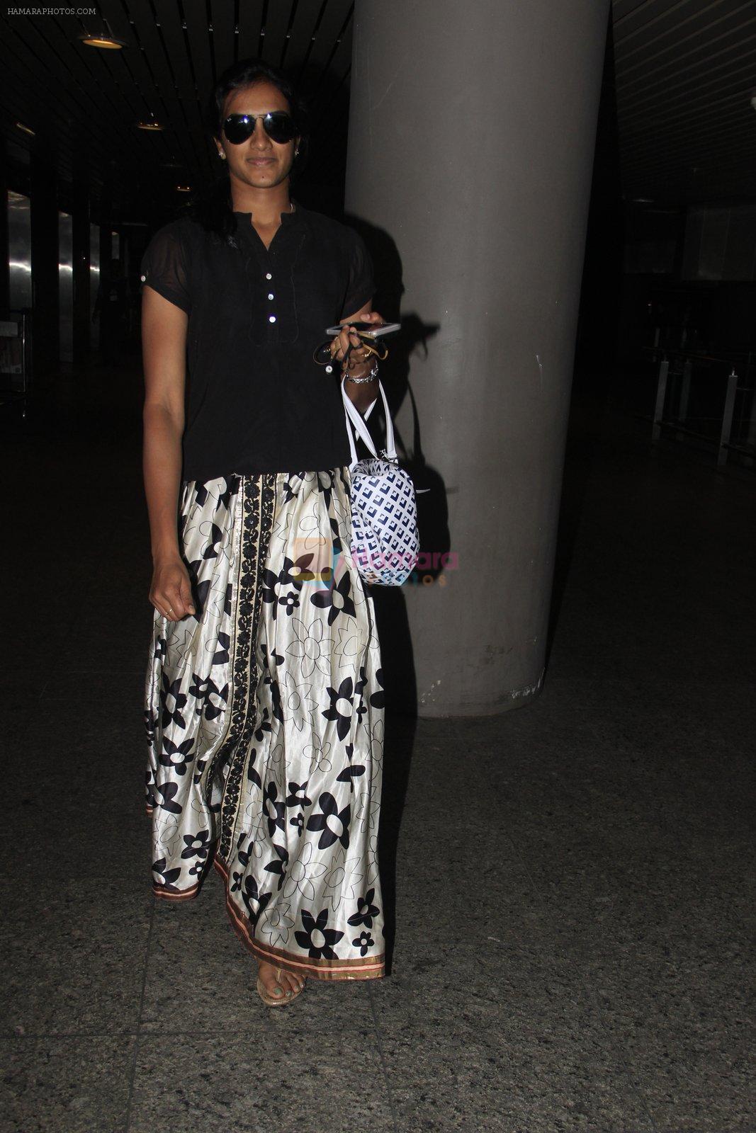 PV Sindhu snapped at airport on 14th Oct 2016