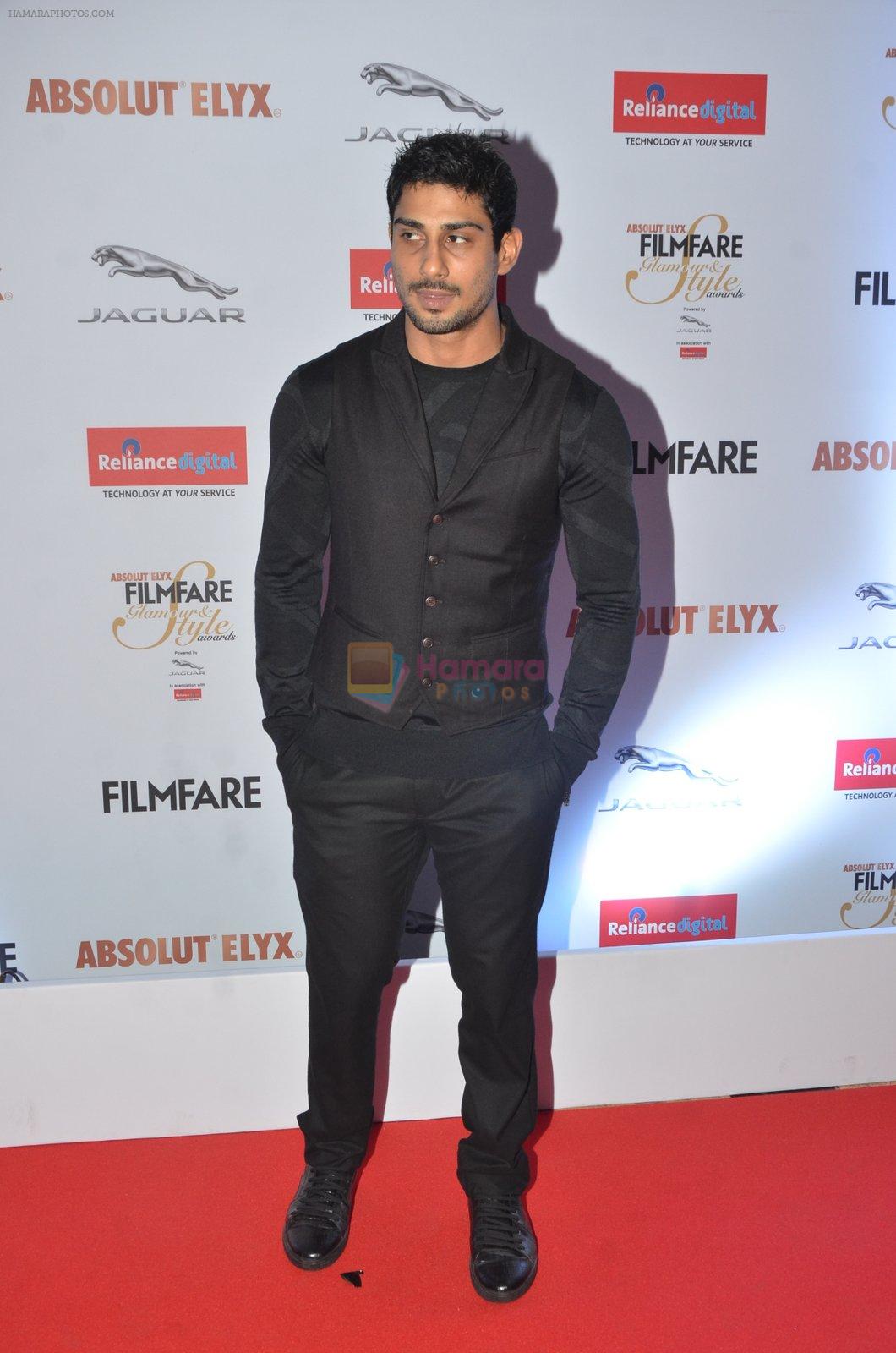 Prateik Babbar at Filmfare Glamour & Style Awards 2016 in Mumbai on 15th Oct 2016