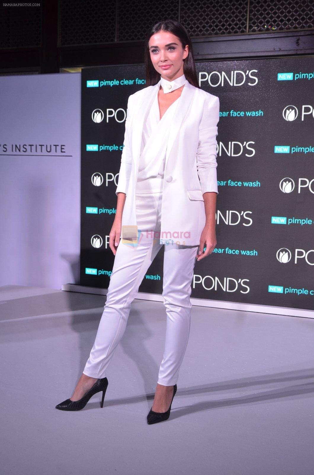 Amy Jackson at Ponds Institute new products launch in four Seasons, Worli on 17th Oct 2016