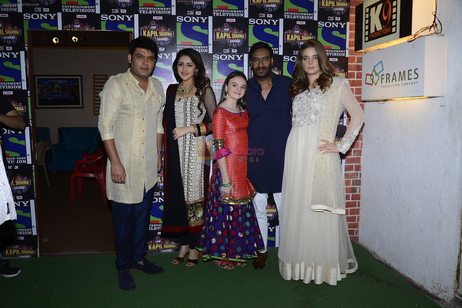Ajay Devgan, Sayesha Saigal, Erika Kaar, Abigail Eames, Kapil Sharma promote Shivaay on the sets of The Kapil Sharma Show on 22nd Oct 2016