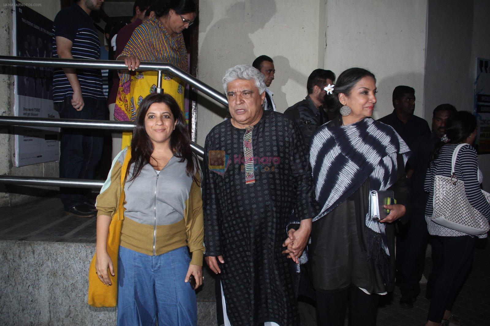 Zoya Akhtar, Javed Akhtar, Shabana Azmi at Ae Dil Hai Mushkil screening on 25th Oct 2016