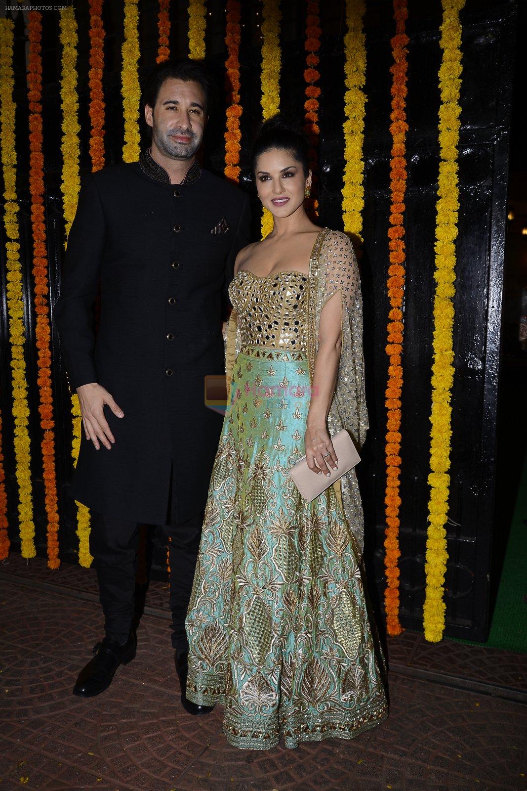 Sunny Leone at Ekta Kapoor's Diwali bash on 29th Oct 2016
