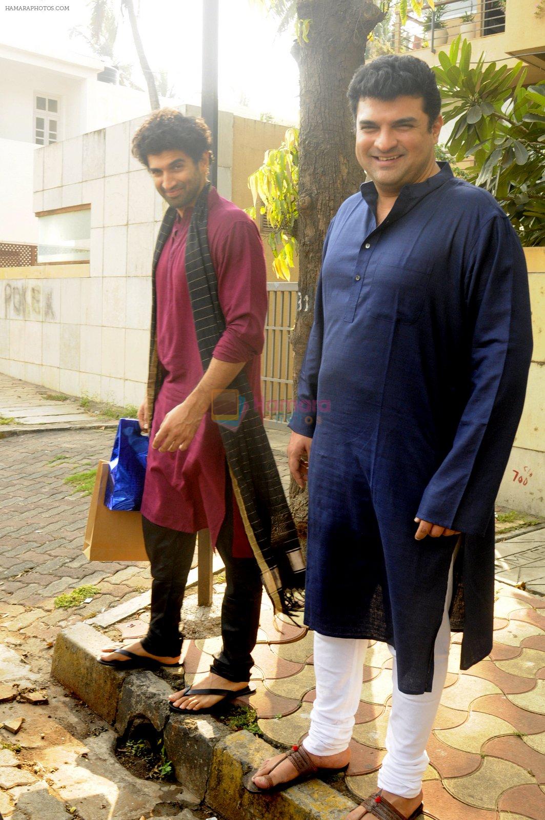 Siddharth Roy Kapoor and Aditya Roy Kapoor snapped outside their home in Juhu on 29th Oct 2016