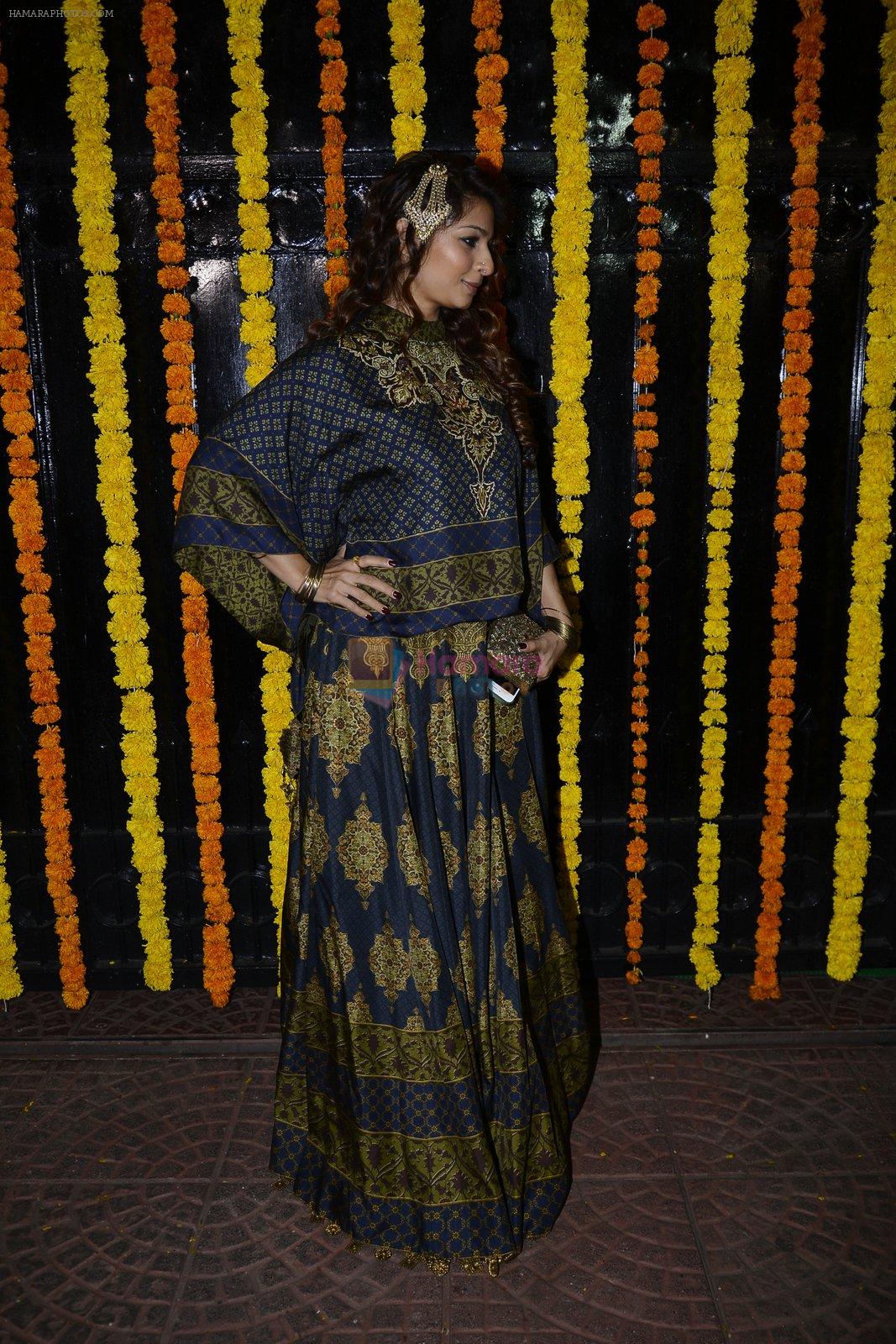 Tanisha Mukherjee at Ekta Kapoor's Diwali bash on 29th Oct 2016