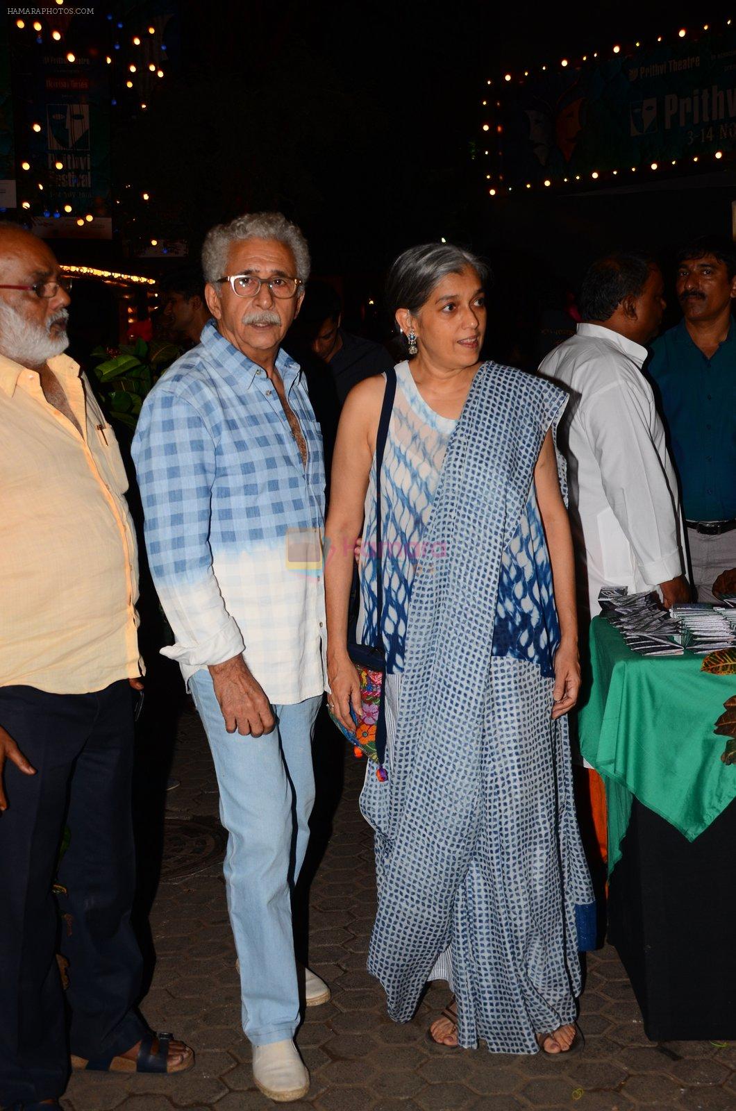 Ratna Pathak, Naseeruddin Shah at Prithvi festival opening in Mumbai on 3rd Nov 2016