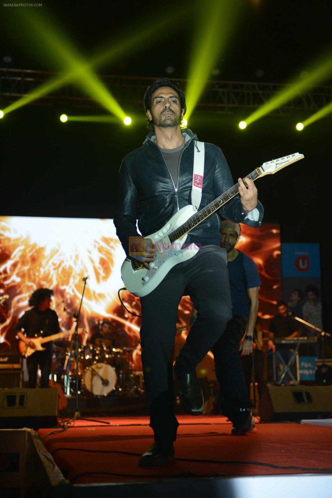 Arjun Rampal at Rock on 2 concert in Delhi on 8th Nov 2016