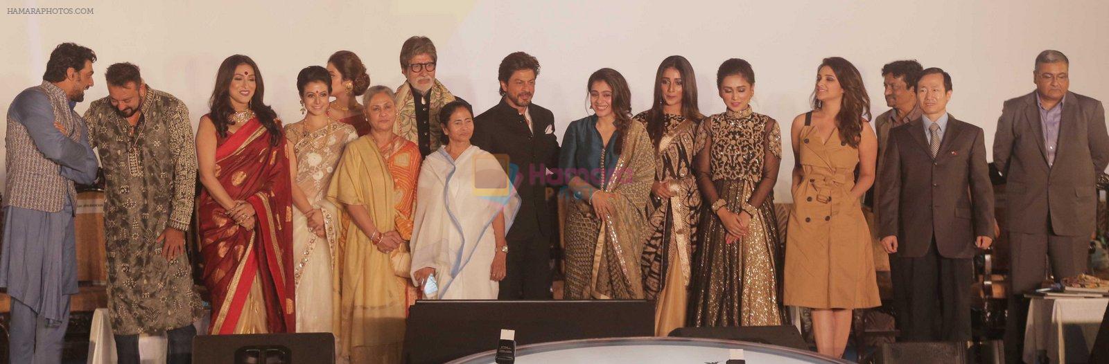 Amitabh Bachchan, Shahrukh Khan, Kajol, Jaya Bachchan at Kolkata Film festival opening on 11th Nov 2016