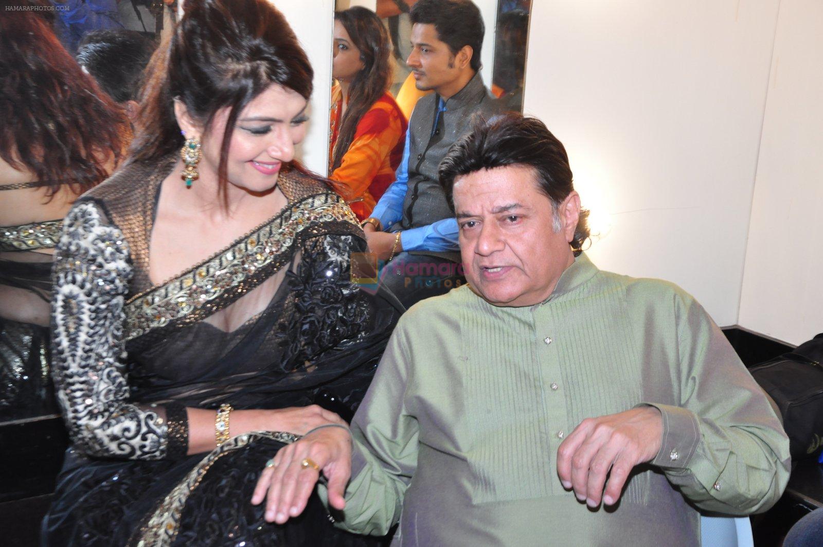 Anup Jalota at global achiever awards on 12th Nov 2016