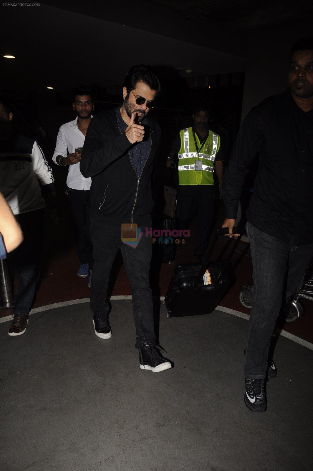Anil Kapoor snapped at airport on 14th Nov 2016