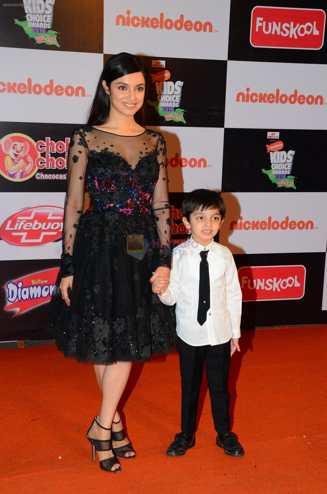 Divya Khosla Kumar at Nickelodeon's Kids Choice Awards on 5th Dec 2016