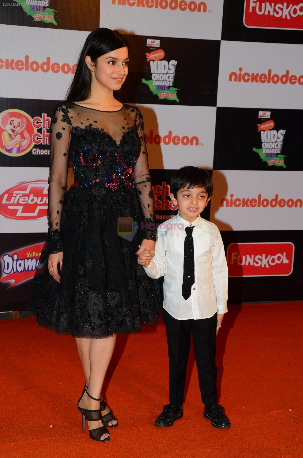 Divya Khosla Kumar at Nickelodeon's Kids Choice Awards on 5th Dec 2016
