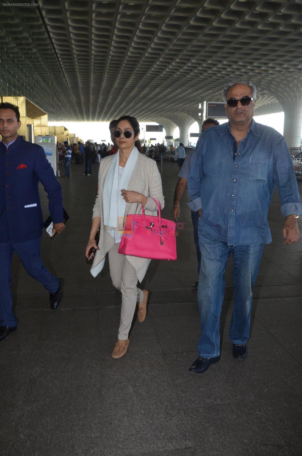 Sridevi, Boney Kapoor snapped at airport on 7th Dec 2016