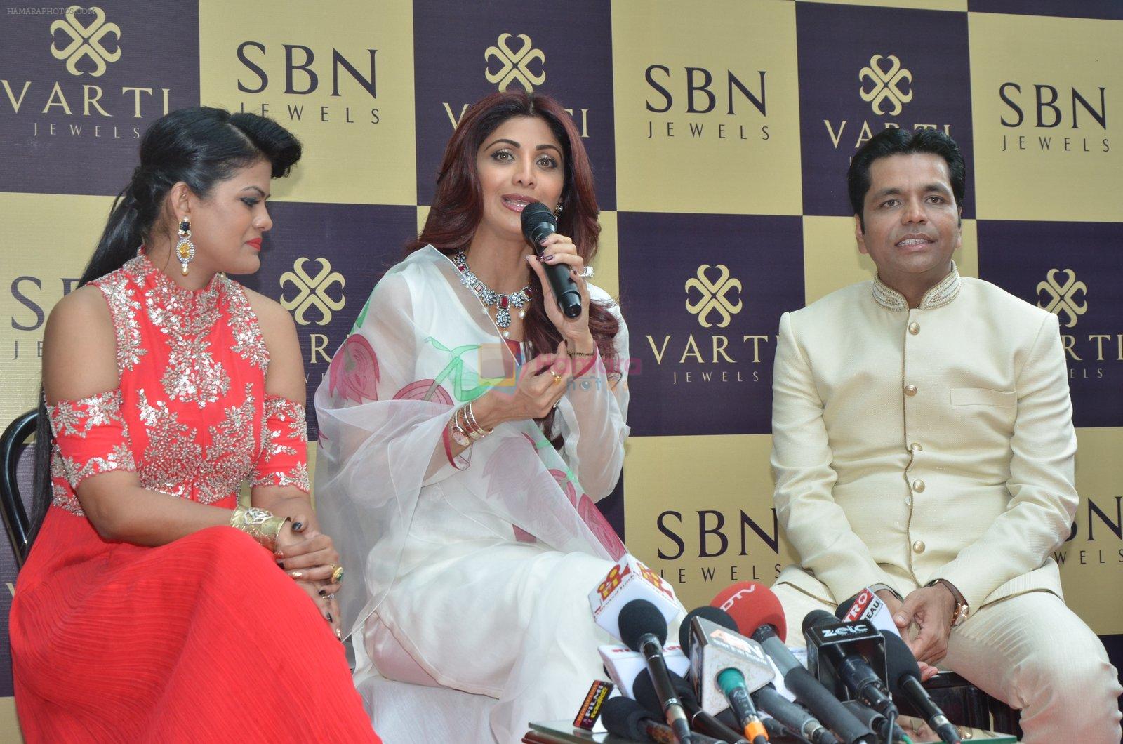 Shilpa Shetty launches Varti Jewels on 9th Dec 2016