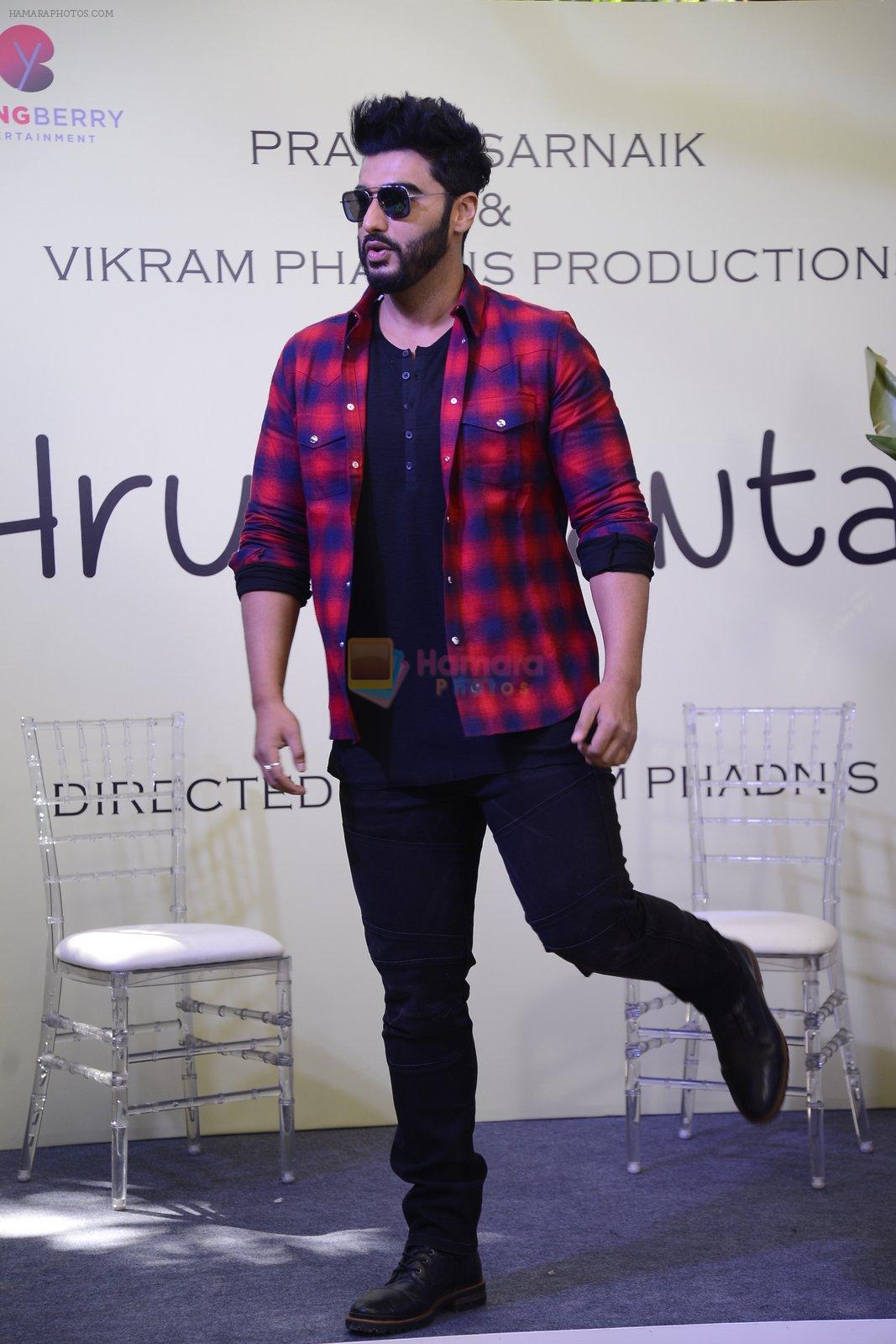 Arjun Kapoor at Vikram Phadnis Debut film launch on 10th Dec 2016