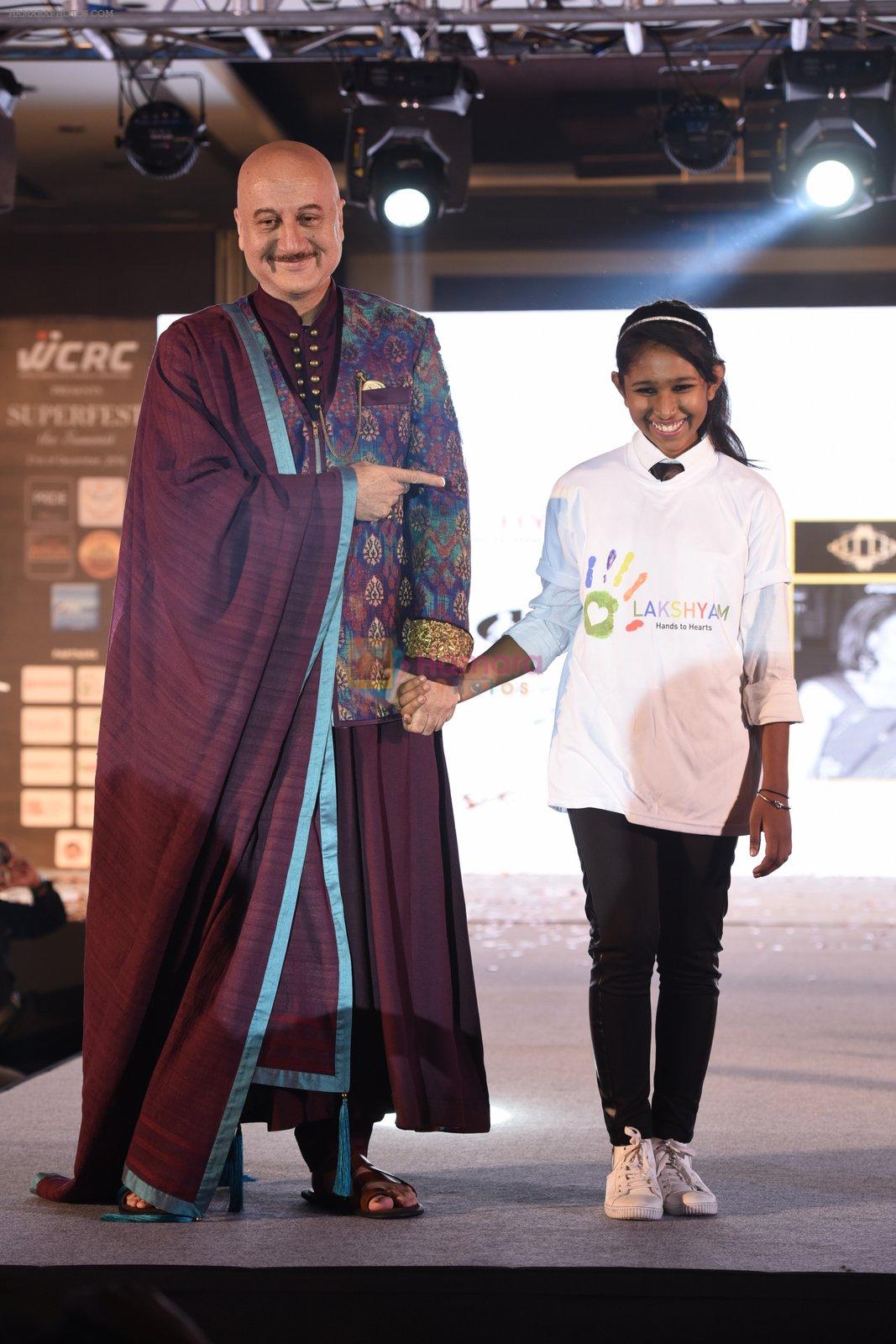 Anupam Kher walk for Lakshyam show at Brand of the Year Awards on 21st Dec 2016