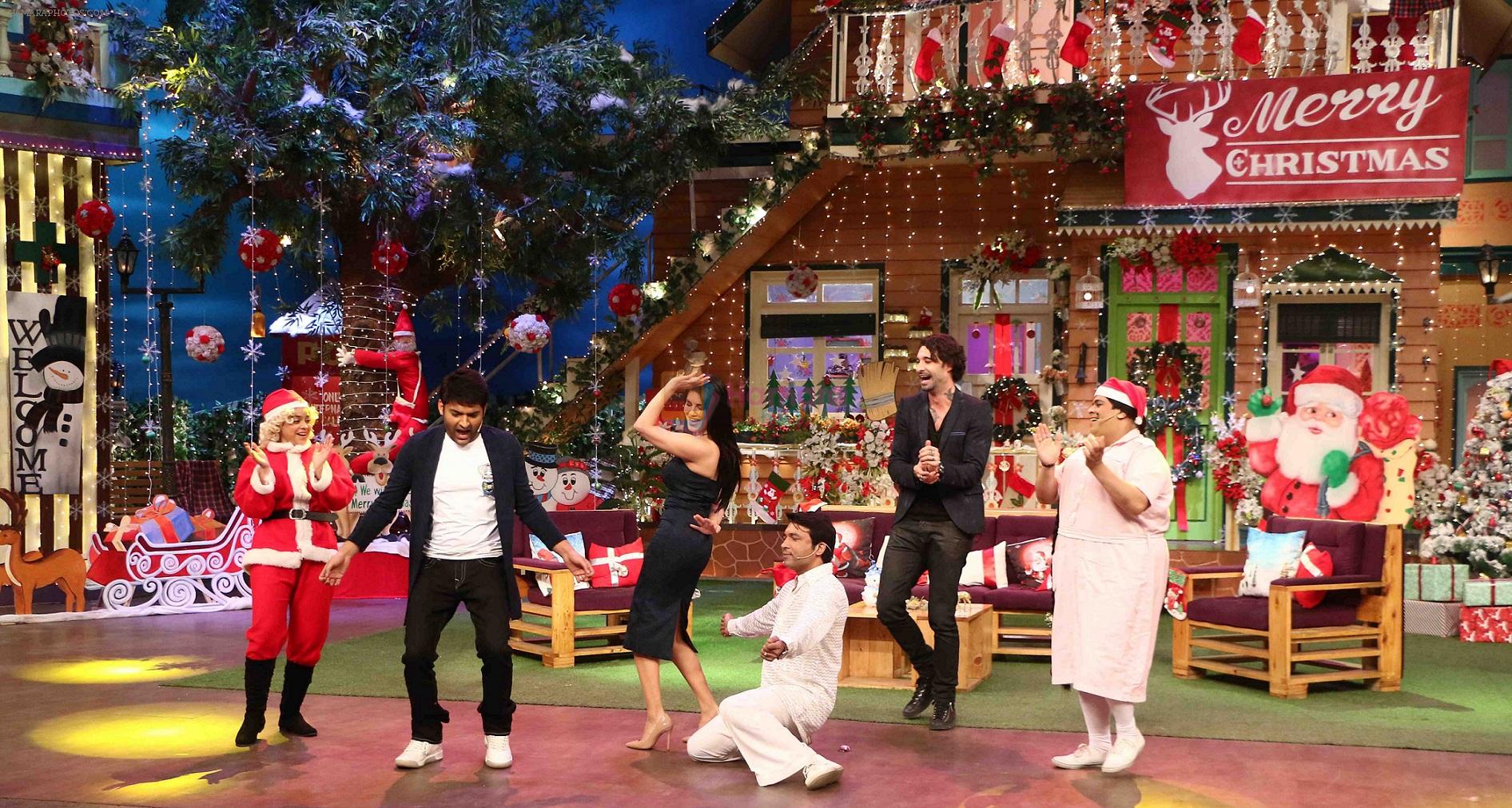 Sunny Leone and her husband Daniel Weber on the sets of The Kapil Sharma Show on 24th Dec 2016