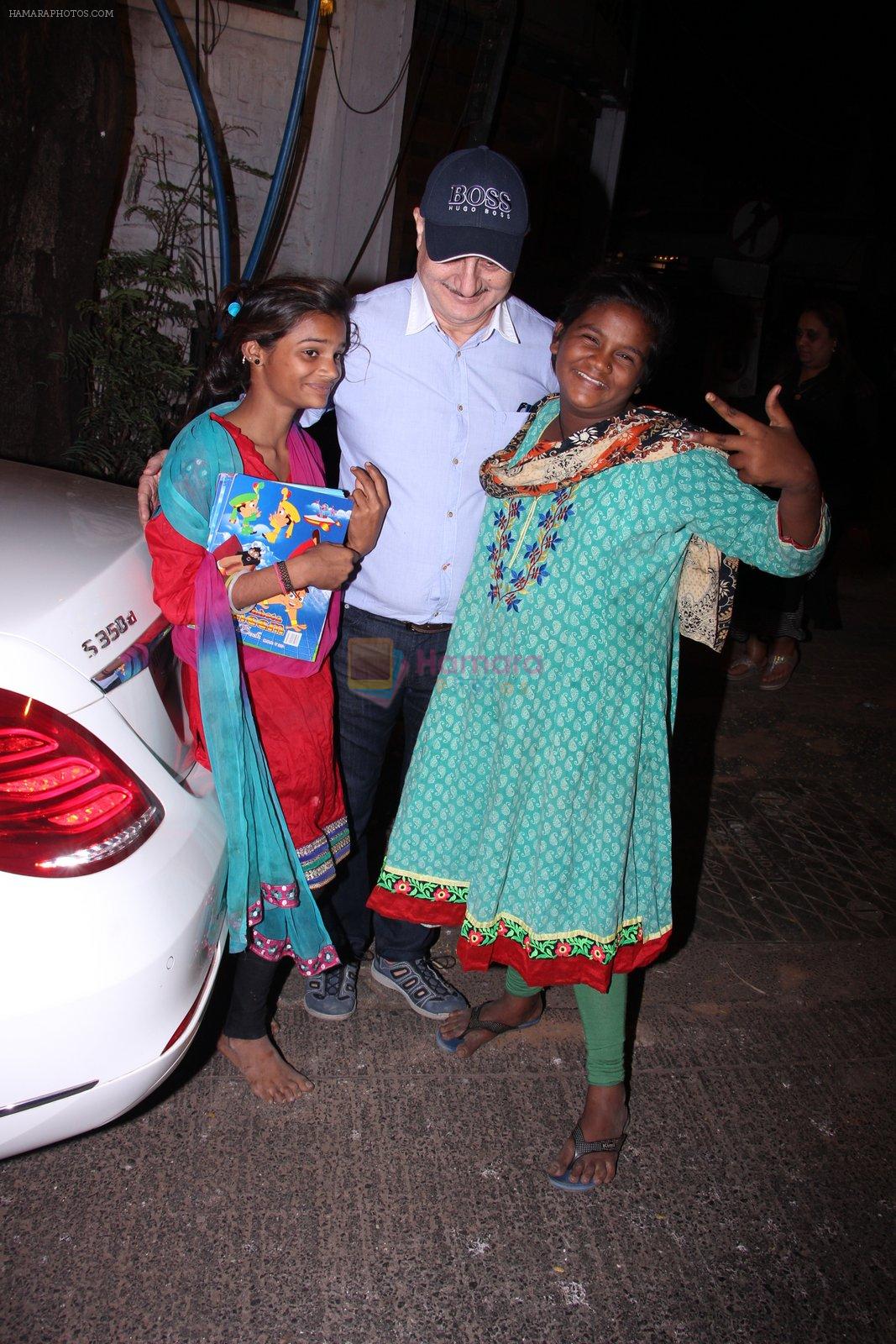 Anupam Kher snapepd with street kids on 30th Dec 2016