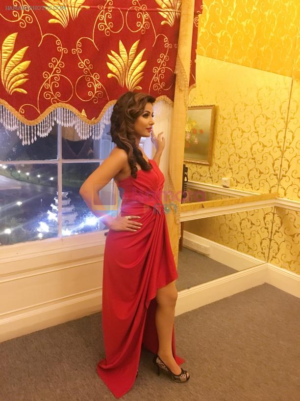 Hina khan in Red HOT Gown at london event