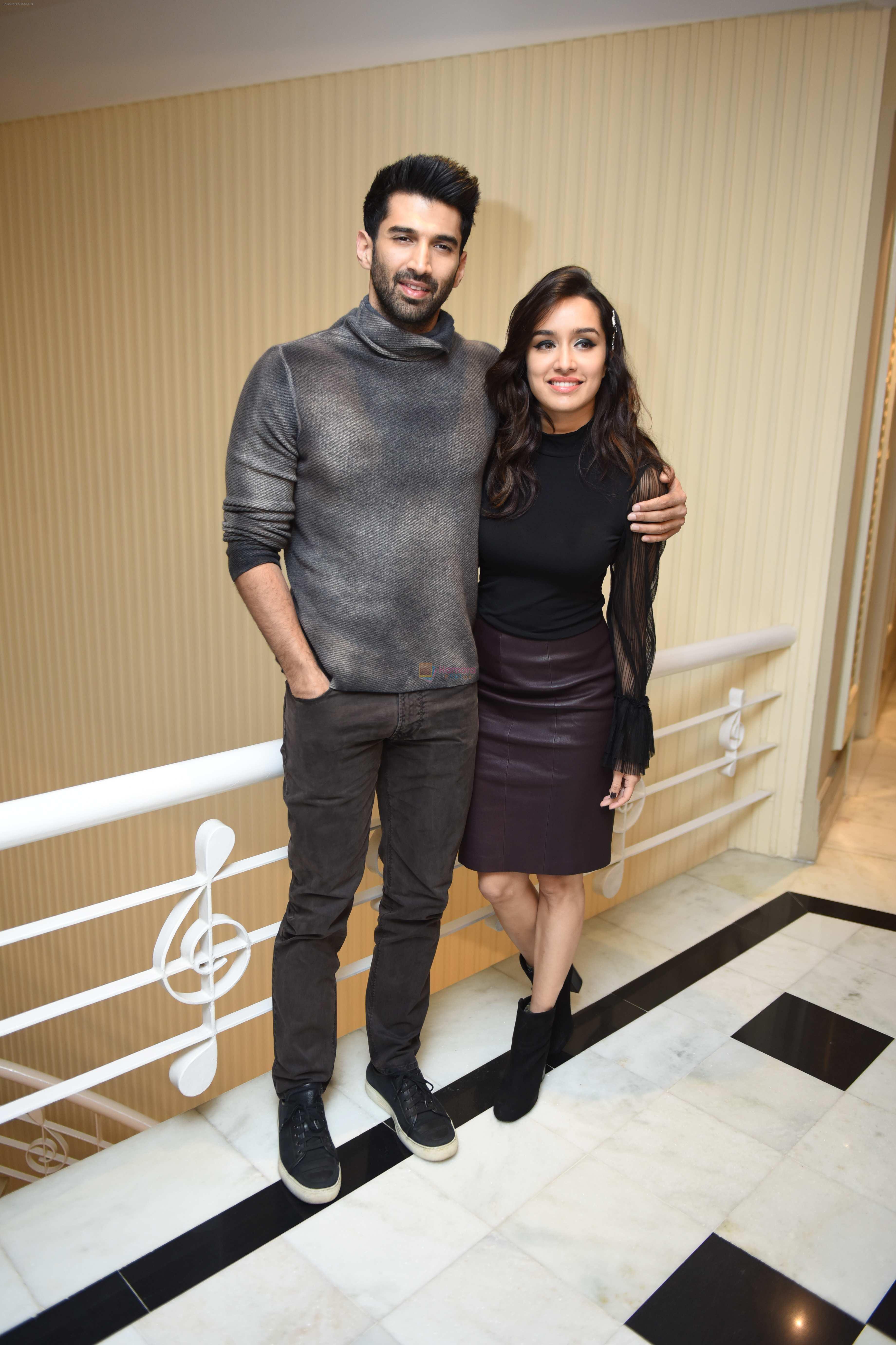 Shraddha Kapoor, Aditya Roy Kapoor promotes Ok Jaanu in Delhi on 11th Jan 2017