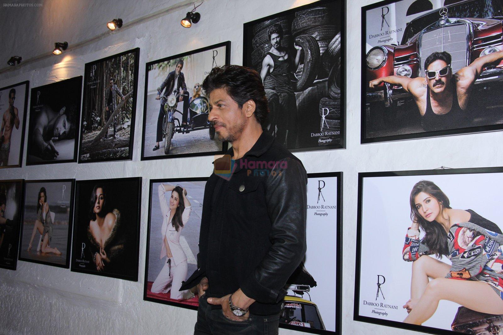 Shahrukh Khan at Dabboo Ratnani calendar launch in Mumbai on 11th Jan 2017