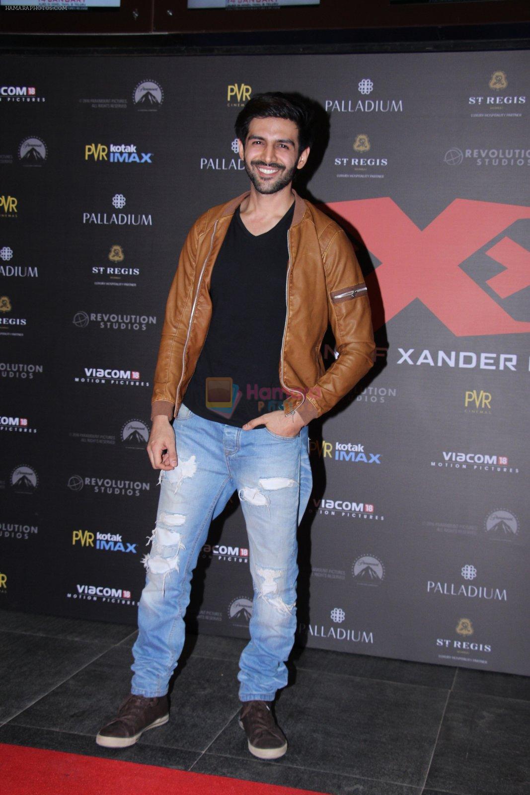 Karthik Aryan at XXX Premiere on 12th Jan 2017