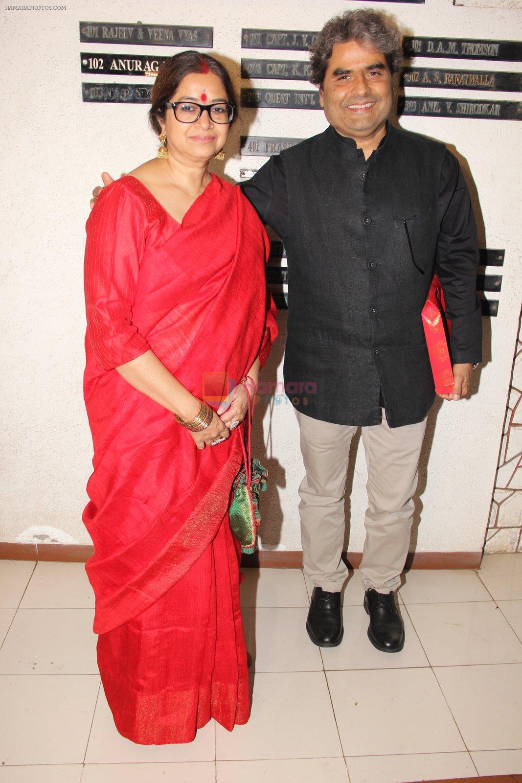 Rekha Bharadwaj, Vishal Bharadwaj at Javed Akhtar's birthday on 17th Jan 2017