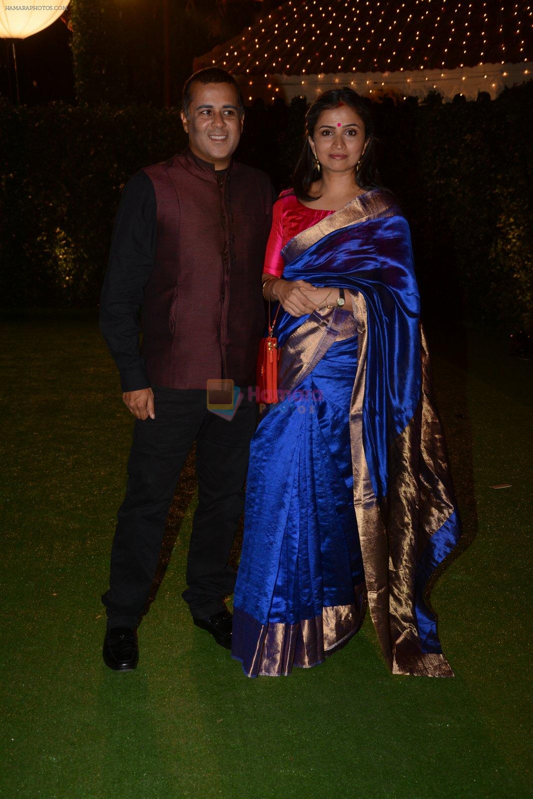 Chetan Bhagat at Ronnie Screwala daughter wedding reception on 20th Jan 2017