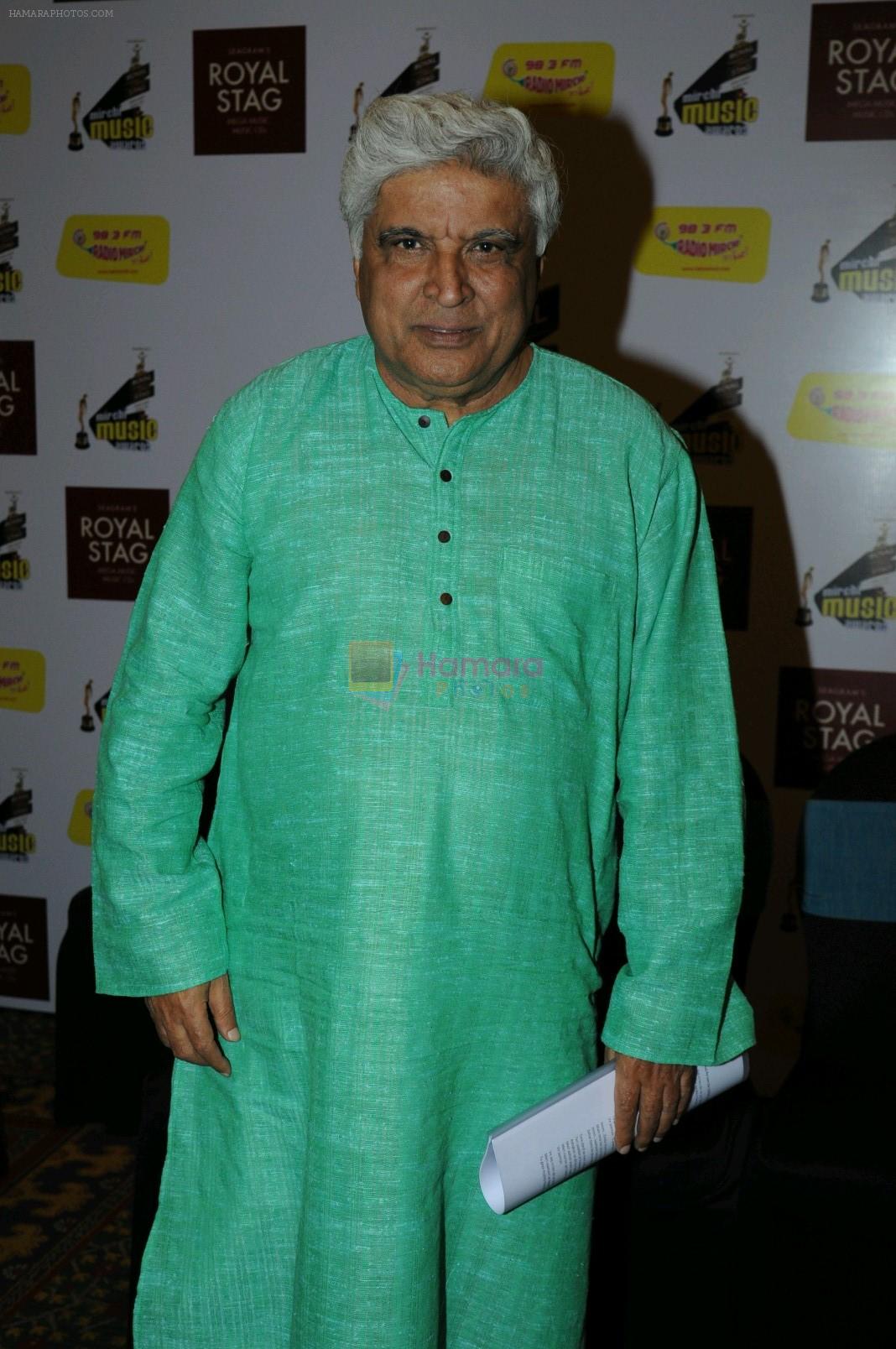 Javed Akhtar at Radio mirchi award at JW MARRIOTT on 24.01.2017