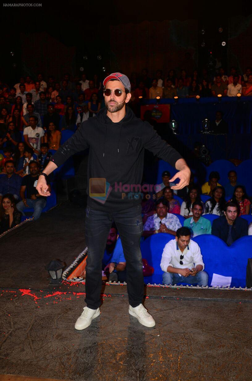 Hrithik Roshan promote Kaabil on the sets of The Kapil Sharma Show on 29th Jan 2017