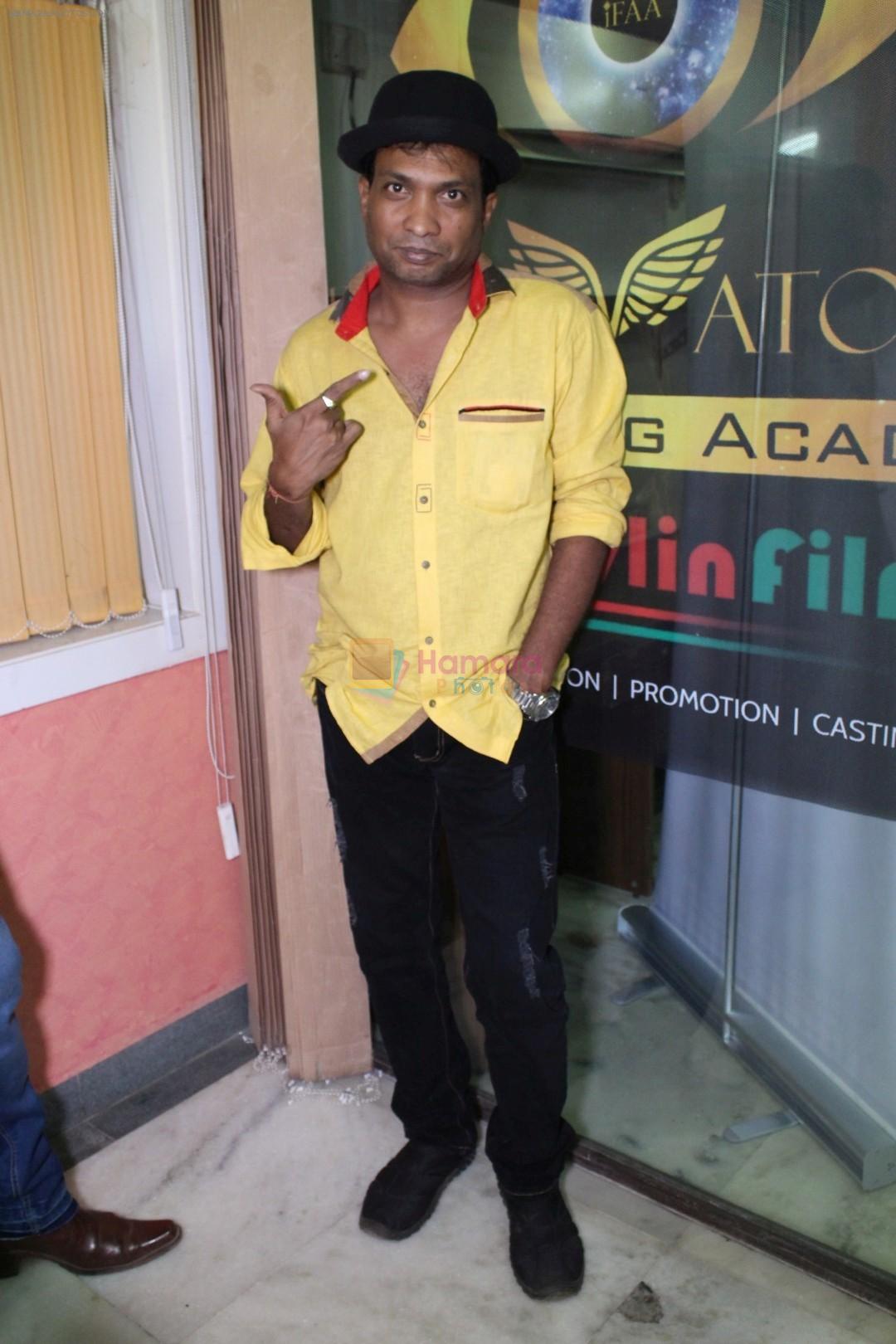 Sunil Pal at Poster Launch Of The Film Love Vs Gangster on 1st March 2017